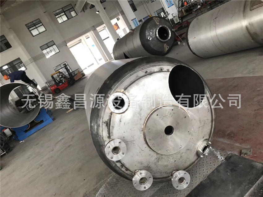 怎么減少日曬對不銹鋼儲罐的影響？